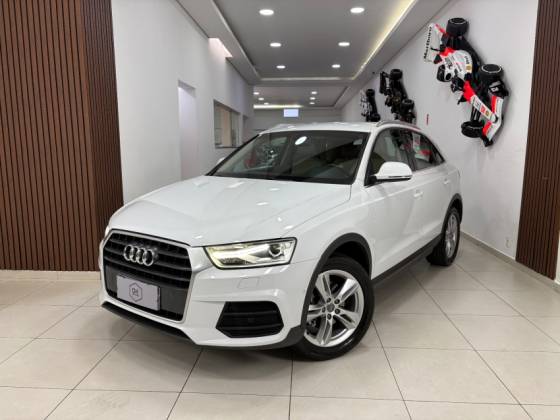 AUDI Q3 1.4 TFSI AMBIENTE FLEX 4P S TRONIC AUDI Q3 1.4 TFSI AMBIENTE FLEX 4P S TRONIC